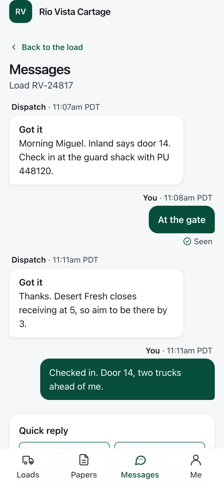 Messages on load RV-24817: dispatch says the dock is door 14, the driver answers “At the gate”, marked Seen, then “Checked in. Door 14, two trucks ahead of me.”